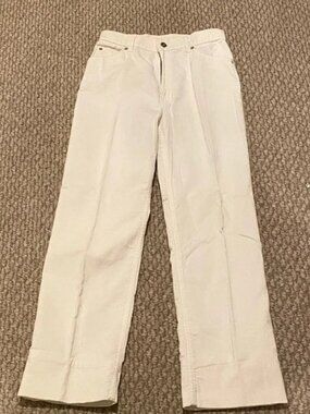 VTG Levi's White Corduroy Pants; Women Sz 6 (4)